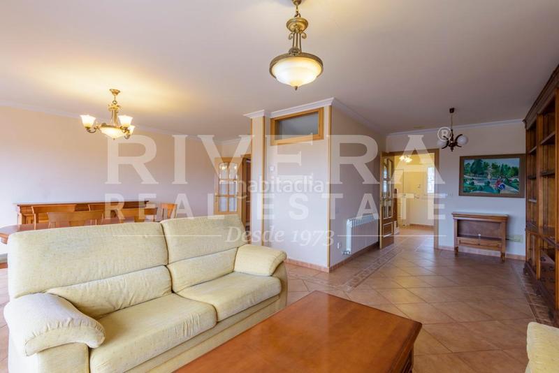 Foto a2b043a1-6568-4e07-b430-5d3feab3f5b5. Casa a schiera con riscaldamento parcheggio piscina in Sanxenxo