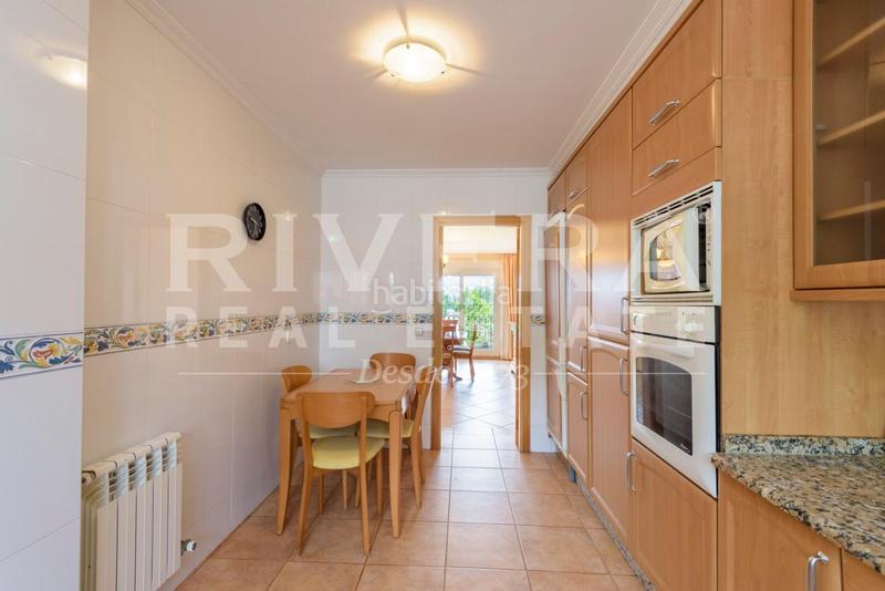 Foto de4e203b-ba2b-4334-8813-189ce51845b2. Reihenhaus mit heizung parking pool in Sanxenxo pueblo Sanxenxo