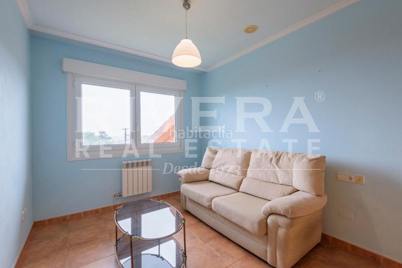 Foto fa756e84-4b4c-4bc0-8d90-5d28a2411ce8. Reihenhaus mit heizung parking pool in Sanxenxo pueblo Sanxenxo