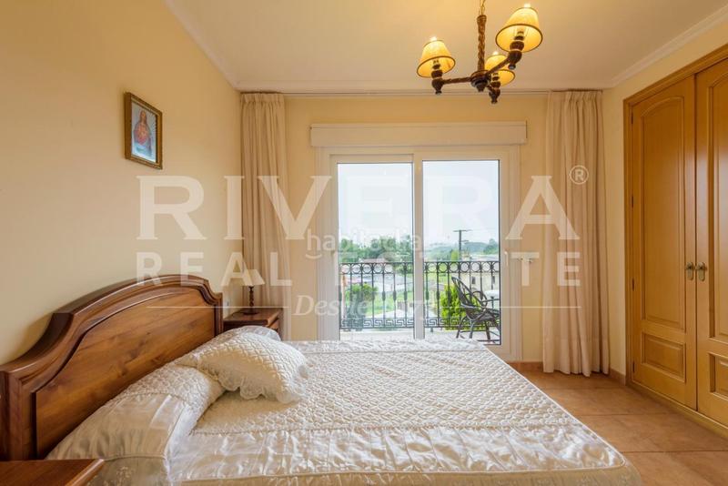 Foto 89bacde7-4f0e-49a1-b1d2-db6e7f35ef8c. Semi detached house with heating parking pool in Sanxenxo pueblo Sanxenxo