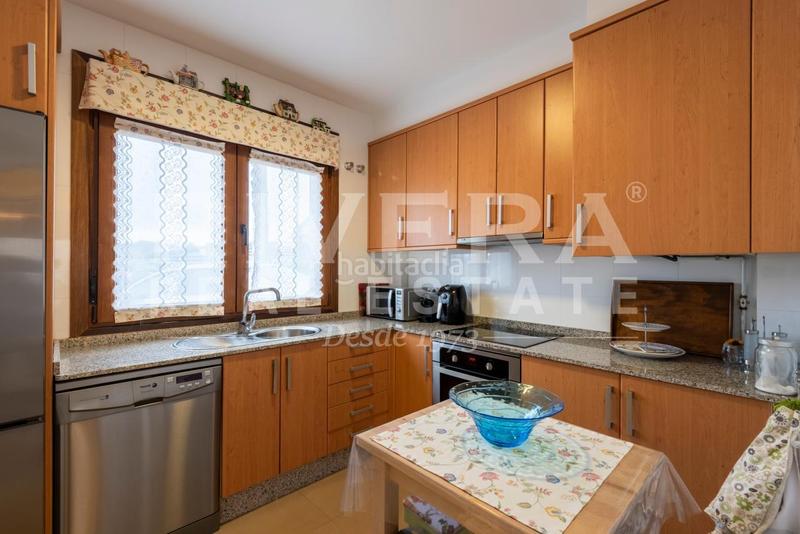 Foto 3a0d4990-f373-451e-8024-a56a364f8827. Chalet mit heizung parking pool in Sanxenxo pueblo Sanxenxo