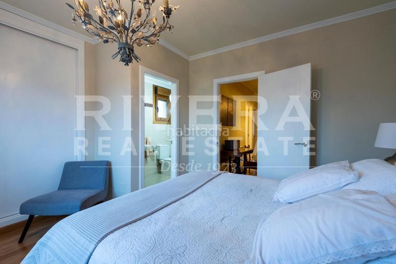 Foto 414668aa-c8f4-48de-a540-9cfbb99b2e3c. Xalet amb calefacció aparcament piscina a Sanxenxo pueblo Sanxenxo