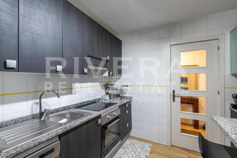 Foto ba518900-83fb-429a-948a-c7c55566739c. Flat with heating parking in Sanxenxo pueblo Sanxenxo