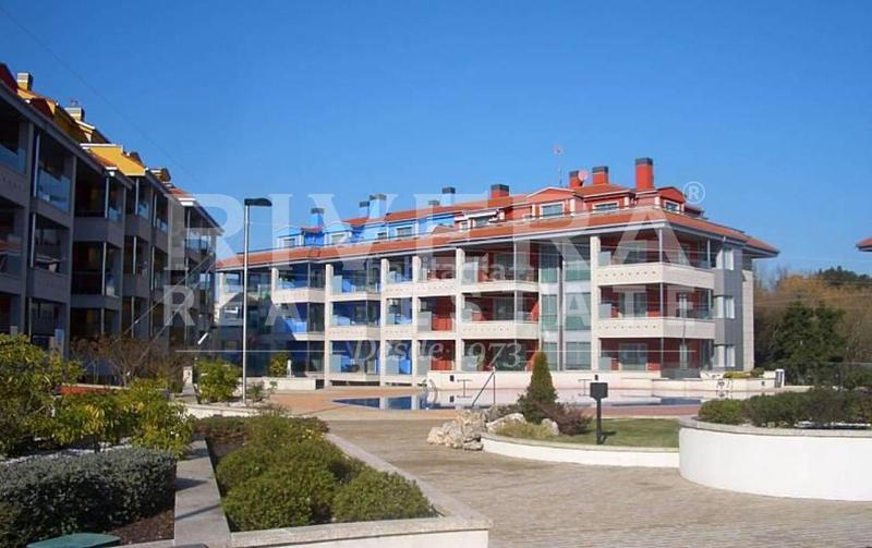 Foto 59115488-6013-4028-9aad-f7f6361c297a. Appartamento con riscaldamento parcheggio in Adina - Portonovo Sanxenxo