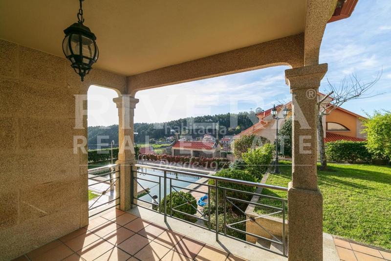Foto d124cf30-abcd-46de-bd35-49ed0ace653e. Maison avec chauffage parking piscine dans Dorrón Sanxenxo