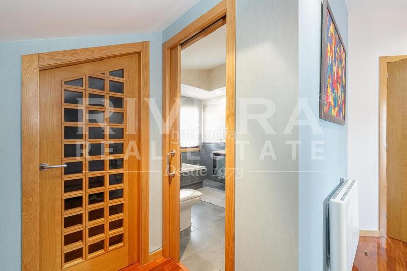 Foto 31a1851a-f1eb-4fee-81e3-4ba23e6d33c2. Haus mit heizung parking pool in Rosal (O)