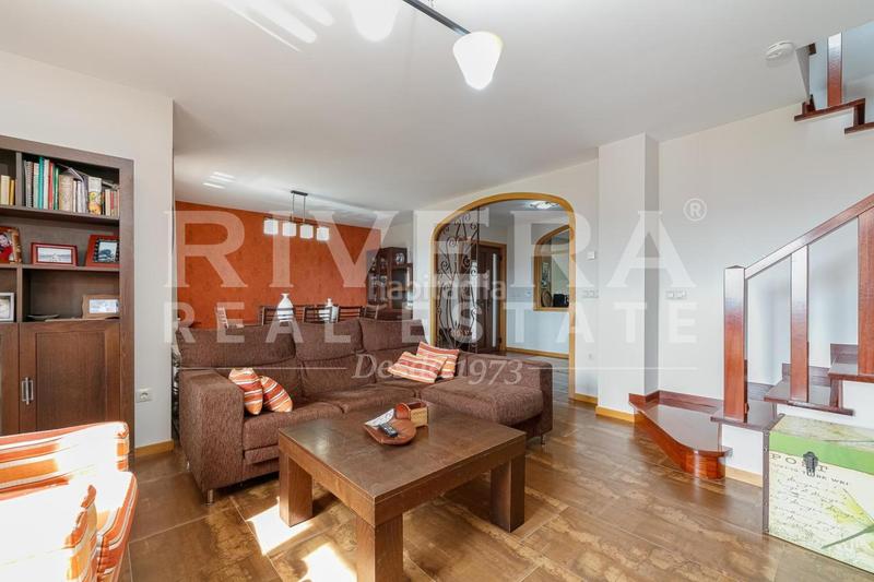 Foto 55e61177-f93c-4239-8695-ef876e756cc8. Haus mit heizung parking pool in Rosal (O)