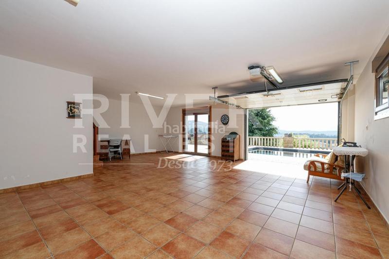 Foto 68f7546d-ed67-41b2-be50-f5cd5db84719. Haus mit heizung parking pool in Rosal (O)