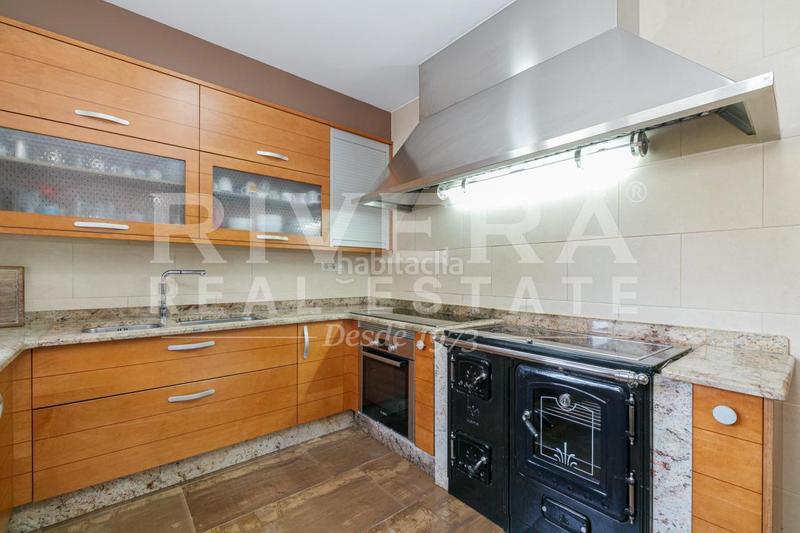 Foto b5124bd3-4eba-46a4-b3ce-5174c025e6ba. Haus mit heizung parking pool in Rosal (O)