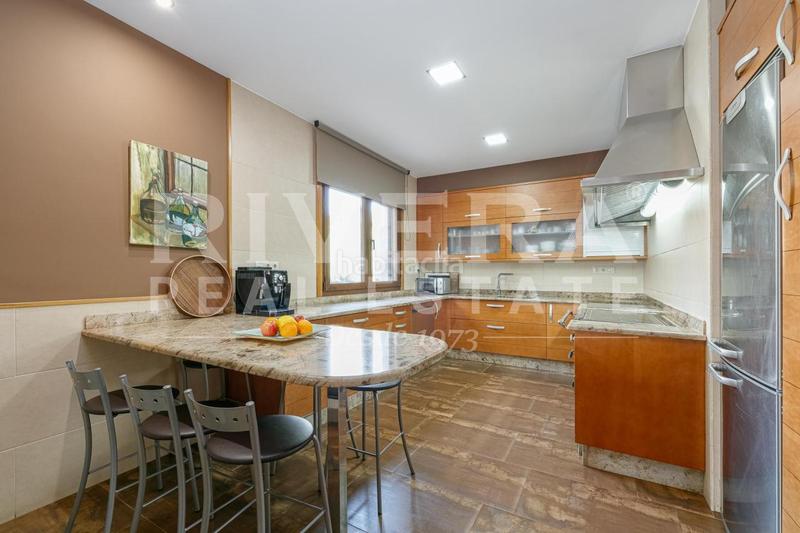 Foto e788d933-703b-4c64-bcfb-ac1f292a86c8. Haus mit heizung parking pool in Rosal (O)