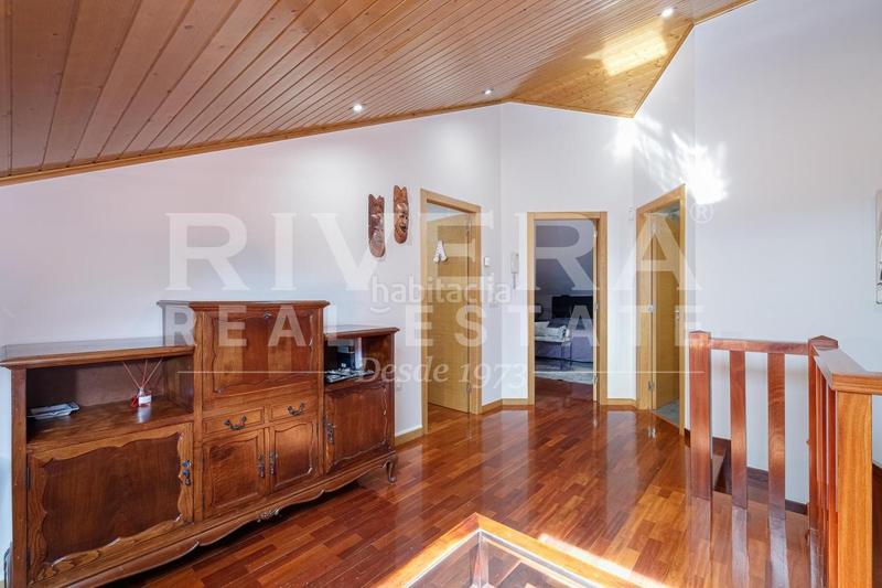 Foto e9a795a4-94c8-43b6-b461-c5d14ce91b45. Haus mit heizung parking pool in Rosal (O)