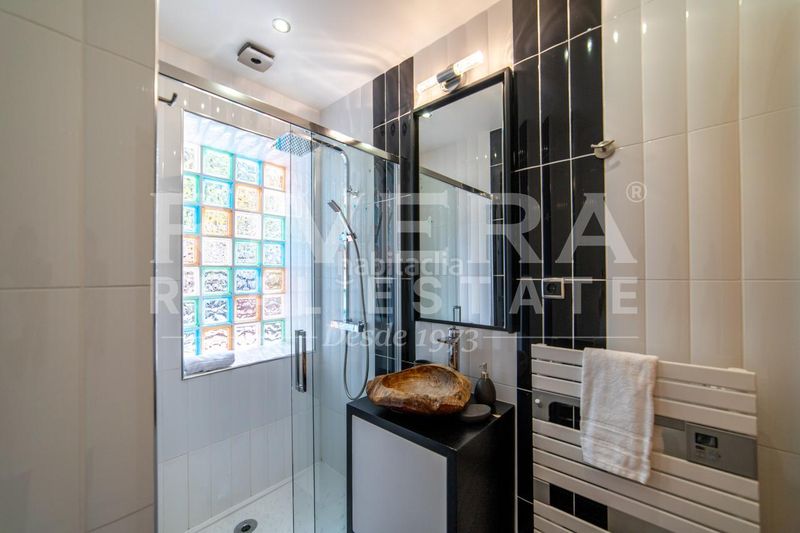 Foto d196290e-d95c-4ce0-b715-244a177b07f0. Casa amb calefacció aparcament piscina a Gondomar
