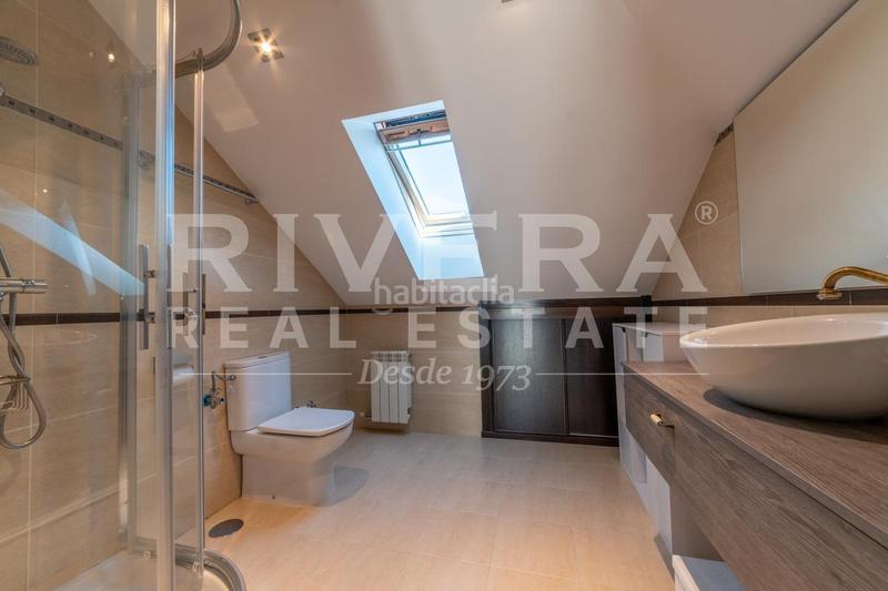 Foto c021f252-2639-4c48-b296-6b688067f6b4. Dúplex en Nigrán centro Nigrán
