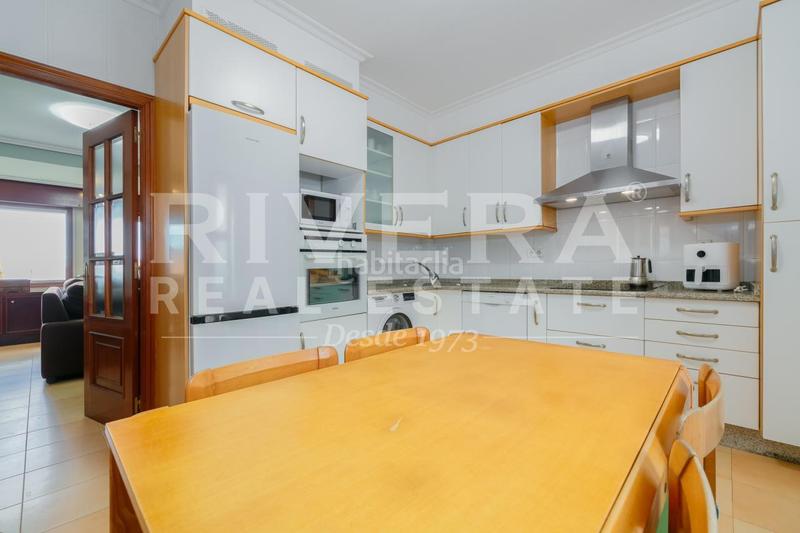 Foto 8ed9a7ea-d94e-41e2-8cb2-6dbe47f6b227. Haus mit heizung parking in Panxón Nigrán