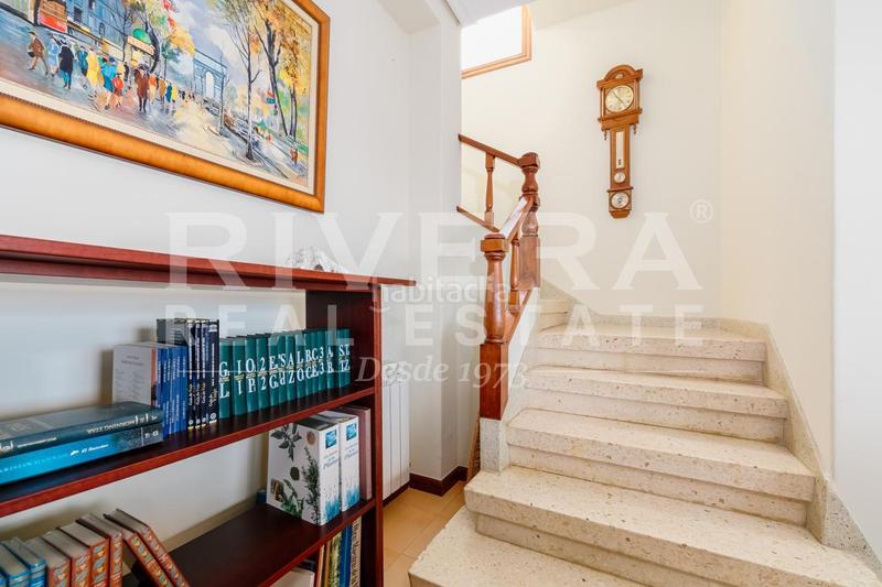 Foto a890205d-4a4e-427d-b2df-872fcf100fd8. House with heating parking in Panxón Nigrán