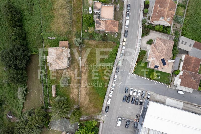 Foto a046cf35-a4c5-4570-8530-3b495011a319. Terreny residencial a Camos Nigrán