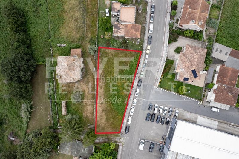 Foto a33a4209-c702-4bda-b61c-ec413867b2f6. Terreny residencial a Camos Nigrán