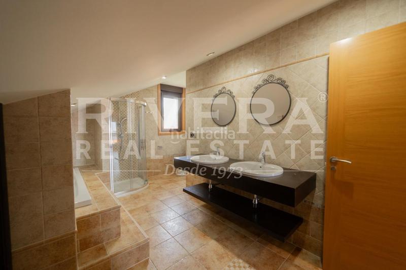 Foto 2704e725-7e21-4050-9cb1-cdff1fd794a7. Chalet en Coruxo - Oia - Saiáns Vigo