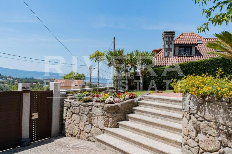 Foto b8b3d21c-a041-497c-8f66-91b0618c3337. Chalet en Coruxo - Oia - Saiáns Vigo