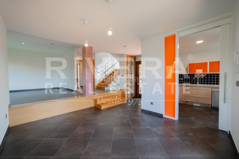 Foto e6441807-83c3-42df-b123-eb06a67b4c9b. Chalet en Coruxo - Oia - Saiáns Vigo