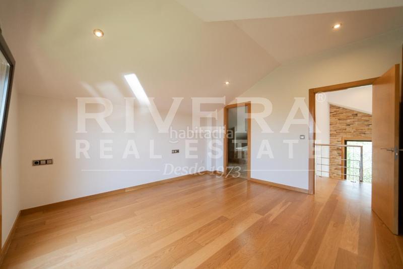 Foto fafead5e-8876-47ab-ba43-ecbade062e63. Chalet en Coruxo - Oia - Saiáns Vigo