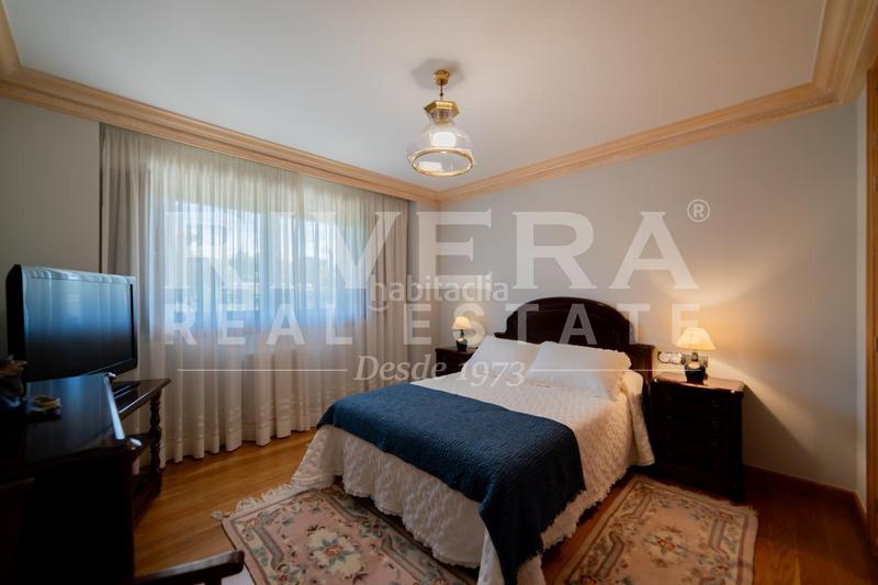 Foto bfc83b9a-57b0-43ed-a7cd-304965a9bdc8. Chalet with heating parking in Panxón Nigrán