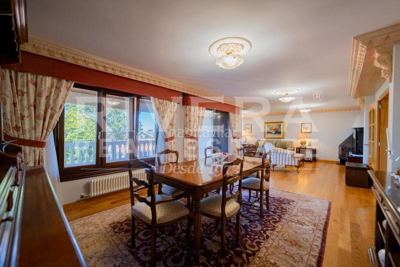 Foto fa7d06ee-af4c-44b8-93e3-d11237c4b841. Chalet with heating parking in Panxón Nigrán