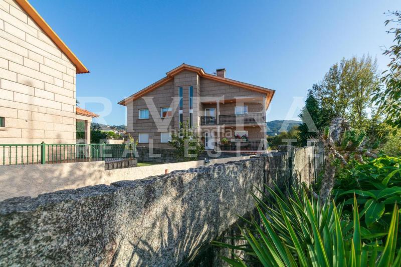 Foto 01c117c7-ac24-43a8-8eb9-1037f47f34d6. Casa en Bembrive Vigo