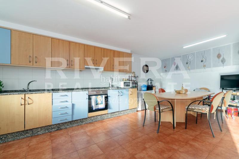 Foto 0bc84107-ae9b-4485-be56-f26875852860. Casa en Bembrive Vigo