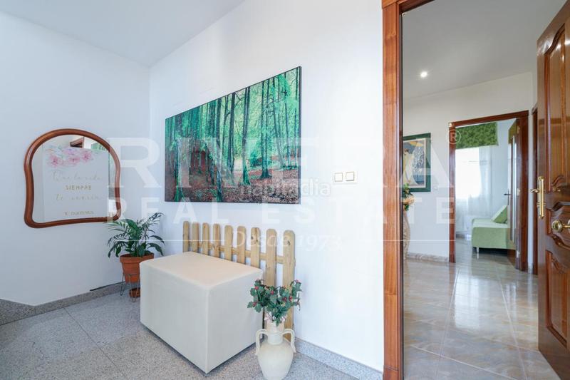 Foto 0c113f90-5ca2-4d97-a3e3-8e0804d8011a. Casa en Bembrive Vigo