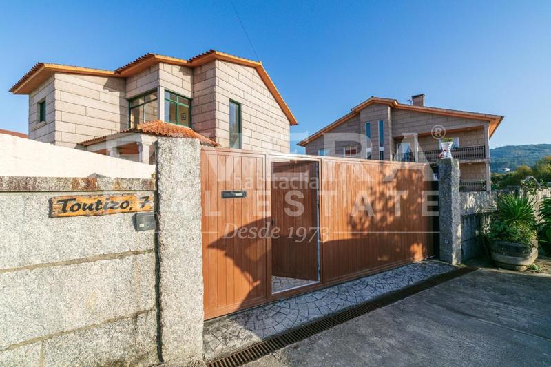 Foto 4c231713-0274-478d-8575-59144391f92e. Casa en Bembrive Vigo