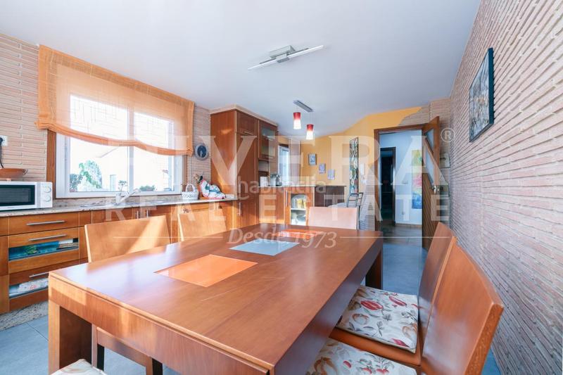 Foto 4c7ccaac-e960-49a1-8099-2f590da81709. Casa en Bembrive Vigo