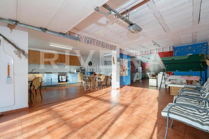 Foto 609fba33-a2b2-4a13-9faa-9b4b739efbe5. Casa en Bembrive Vigo