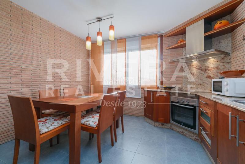 Foto c001588e-1620-4eb9-9964-74b41099c250. Casa en Bembrive Vigo