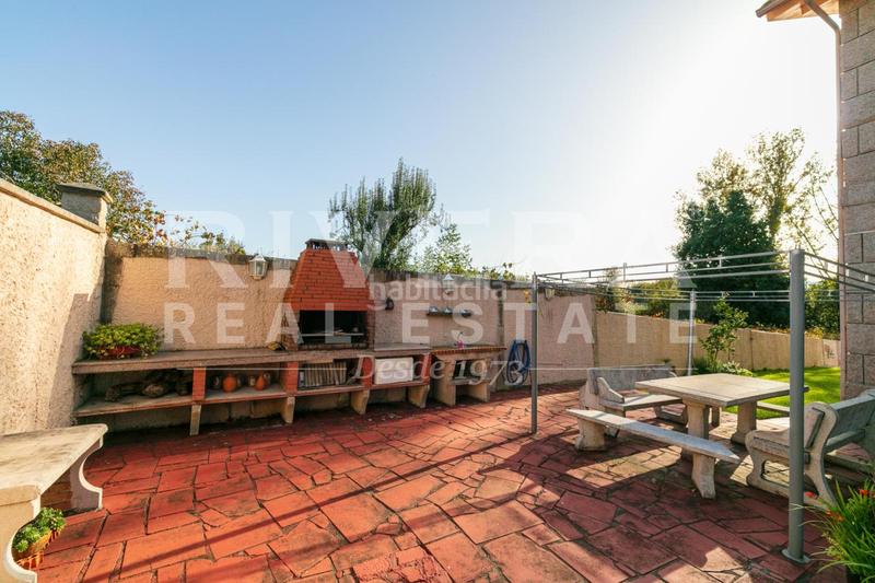 Foto c9e9d4da-6f5f-4146-8450-3ed813218b05. Casa en Bembrive Vigo