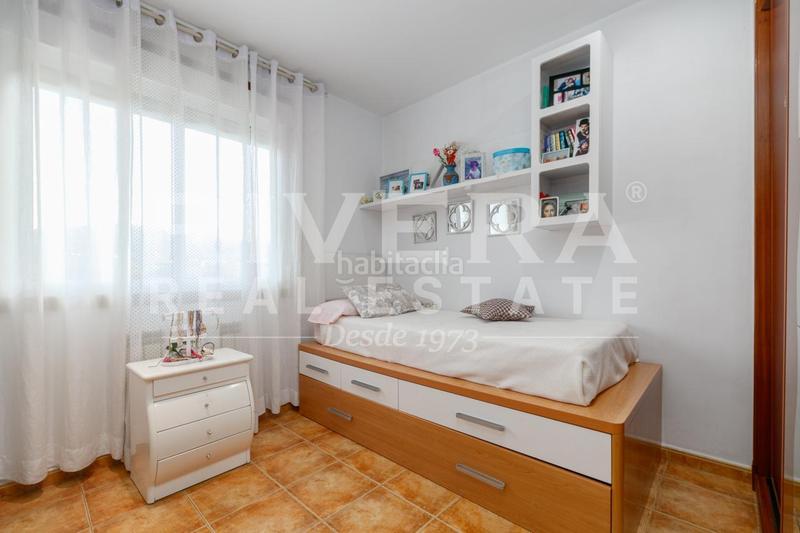 Foto f89a707b-8a5e-4f9b-a8e5-0c197c691365. Casa en Bembrive Vigo