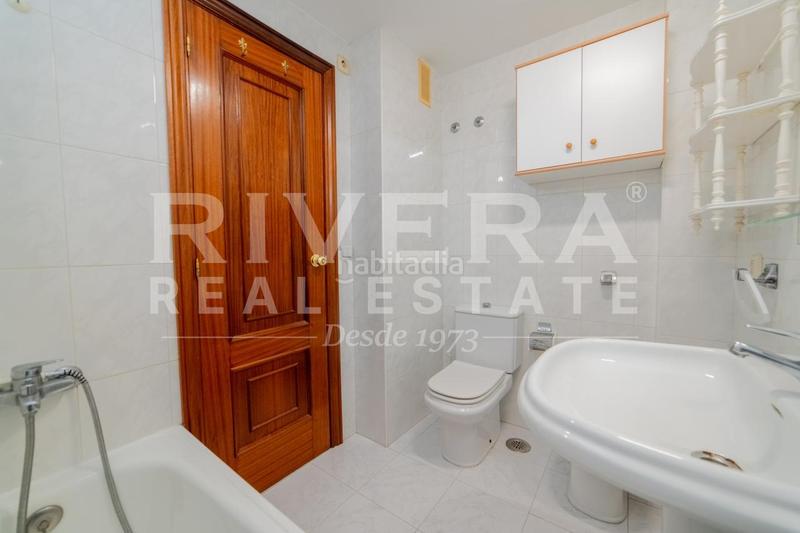 Foto 36ea9889-3c20-49c5-b8f2-2fa0f3341ef5. Àtic amb calefacció a Adina - Portonovo Sanxenxo