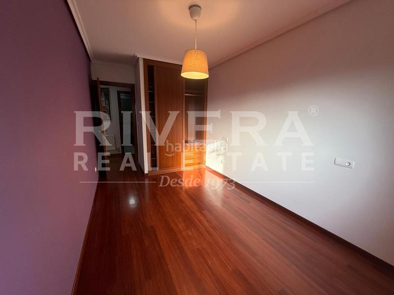Foto 0b19c51e-d1b3-4d6b-a98c-be7c8374ca32. Miete etagenwohnung mit heizung parking in Navia Vigo