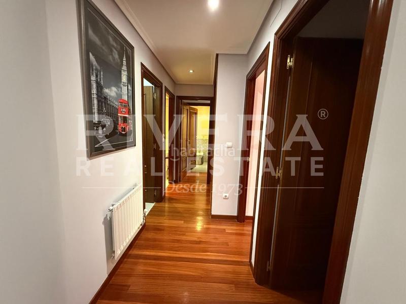 Foto f4273c59-0505-4427-8740-9f0ab6ab7fa7. Miete etagenwohnung mit heizung parking in Navia Vigo