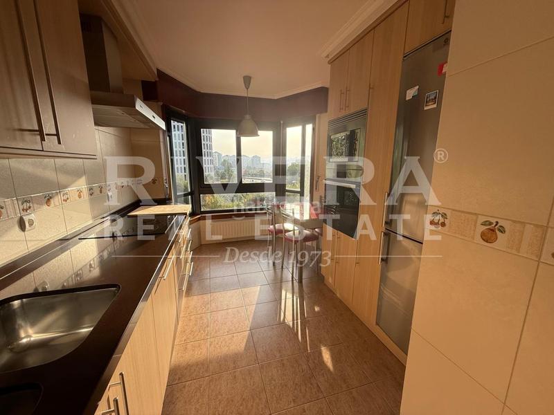 Foto 0c2dfd84-5870-410e-b388-945ac44a56d3. Rent flat with heating parking in Navia Vigo