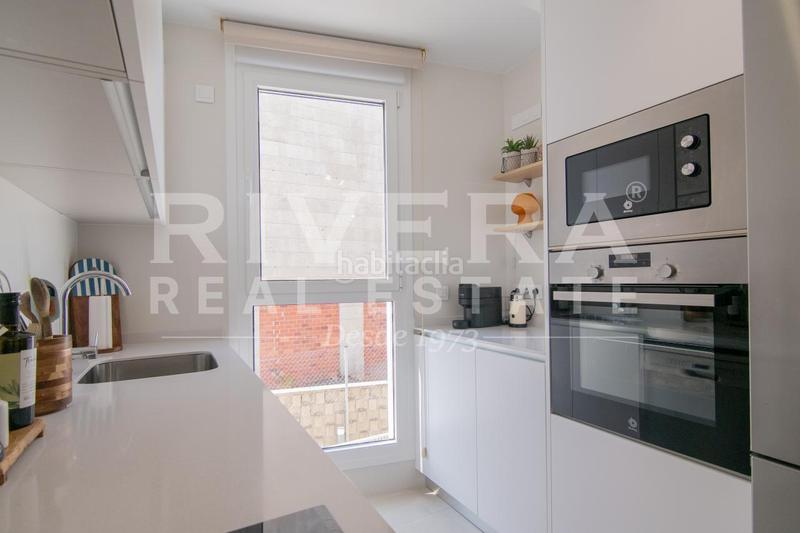 Foto 460ded94-7530-41f7-9da4-91c989973cc7. Etagenwohnung mit heizung parking pool in Sanxenxo pueblo Sanxenxo