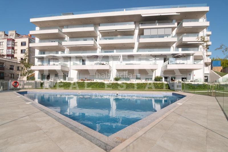 Foto 88cc9137-6911-4fc5-9045-e74de954a009. Etagenwohnung mit heizung parking pool in Sanxenxo pueblo Sanxenxo