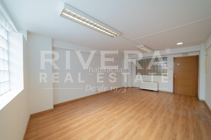Foto 315c4473-1c51-4585-af4b-ffdc3070f2c8. Local comercial a O Castro Vigo