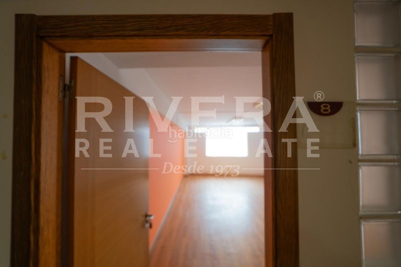 Foto 489038db-1e8d-4bfa-b8ac-956b0193a328. Local comercial a O Castro Vigo