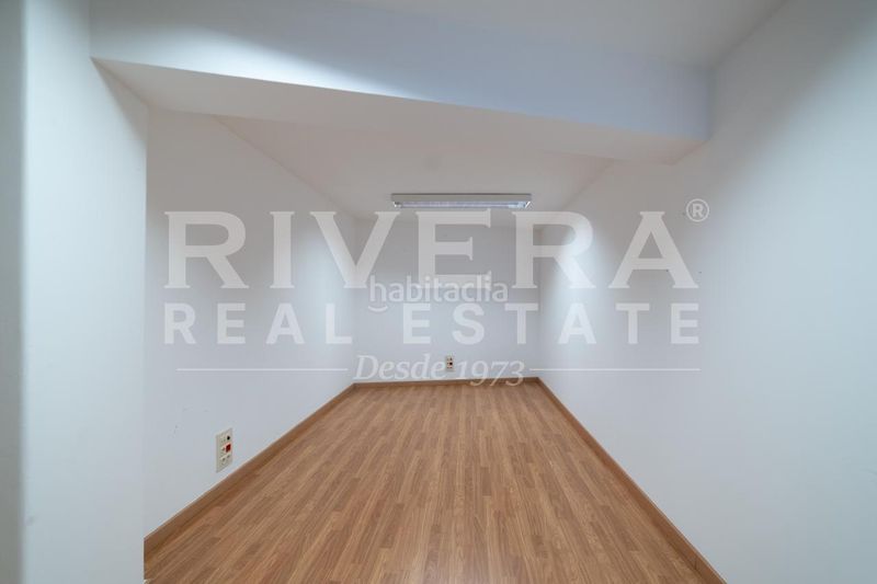 Foto 73b8d912-579e-4d4d-bb85-5f2a2ae6d287. Local comercial a O Castro Vigo