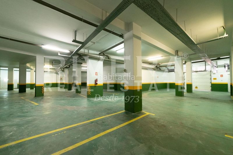 Foto 7f52c399-1ffa-4144-a32f-a743677ec3d1. Local comercial a O Castro Vigo