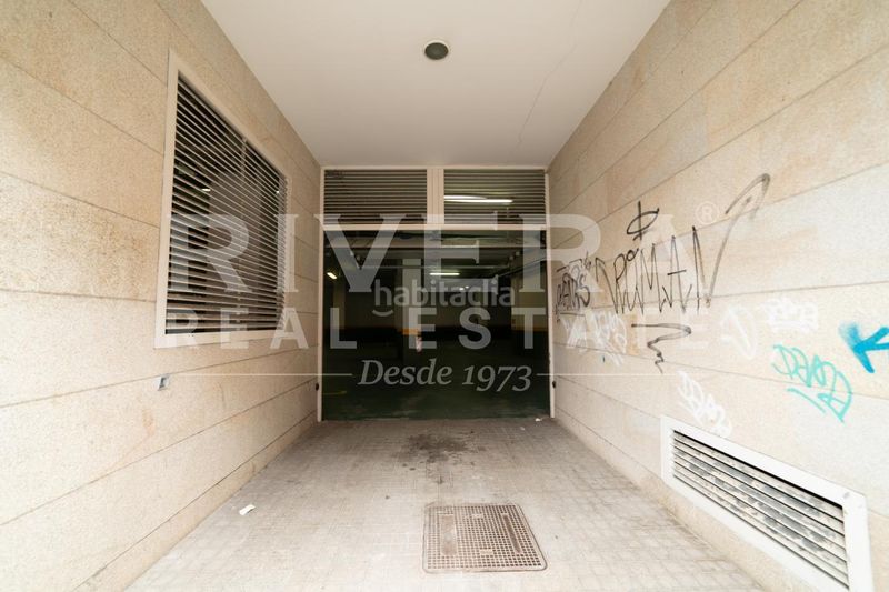Foto 8c7c1f71-1b02-4d1a-a7a3-5a58ab1ae897. Local comercial a O Castro Vigo