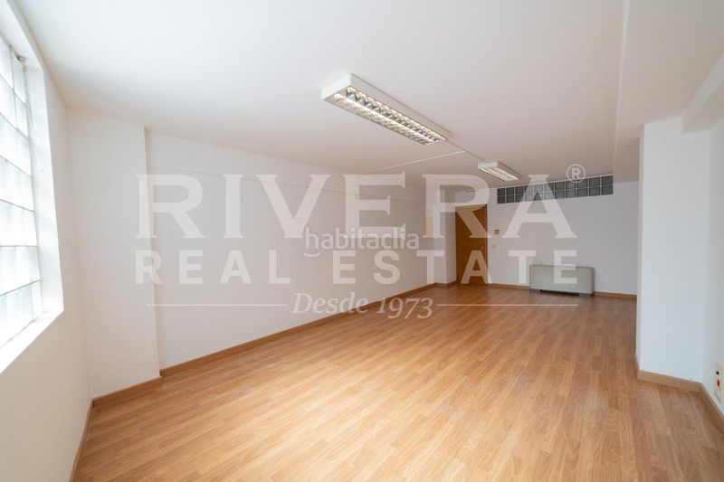 Foto a8a6b4b5-cfd0-4284-8086-277ee9e3c1be. Local comercial a O Castro Vigo