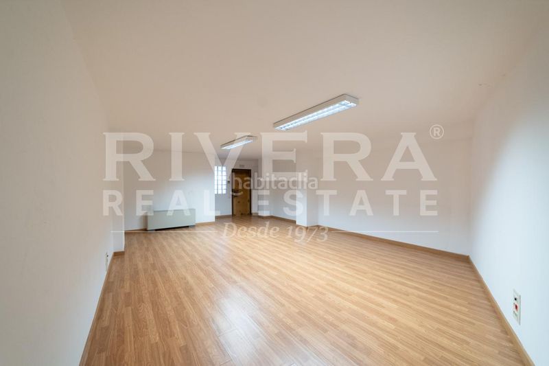 Foto e751eb04-5989-4f2d-9153-ea8911a0cfd3. Local comercial a O Castro Vigo