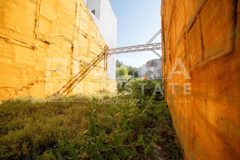 Foto 982da432-2499-4741-9f79-e7c1c9c1567d. Terreny residencial a Casablanca - Calvario Vigo